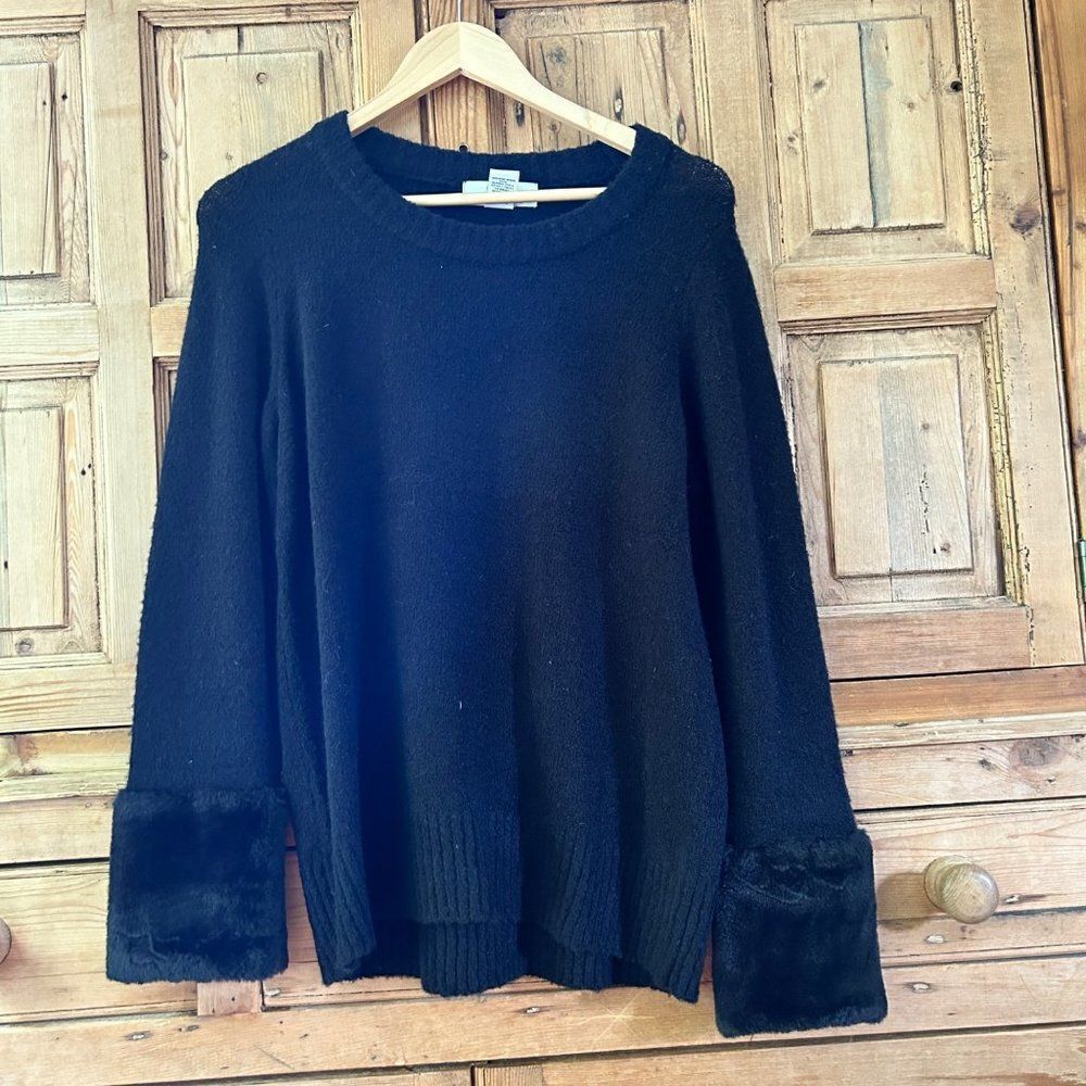 M‎ Magaschoni Size M Black Faux Fur Cuff Pullover Sweater Crew Neck Long Sleeve